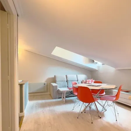 Santa Lucia Apartman *