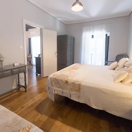 Santa Lucia Apartman *