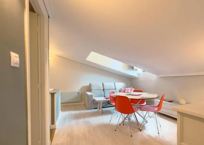 Santa Lucia Apartment *