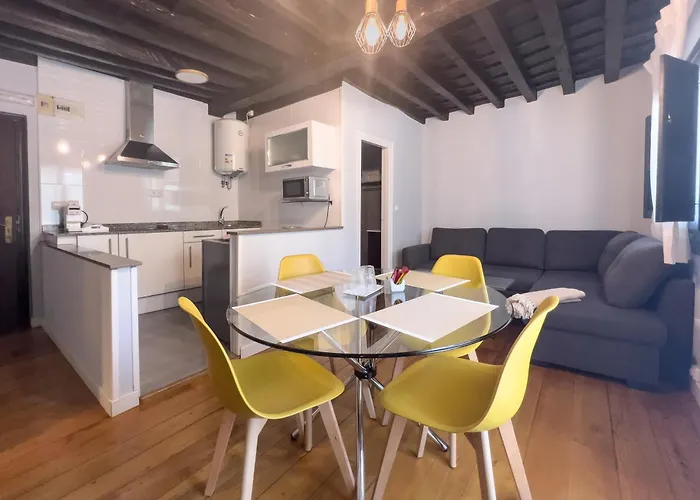 Santa Lucia * Cabezon De La Sal