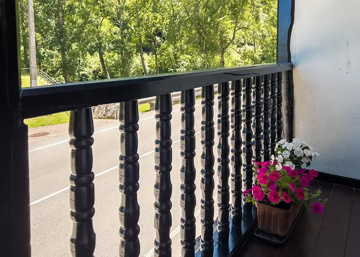 Santa Lucia Cabezon De La Sal