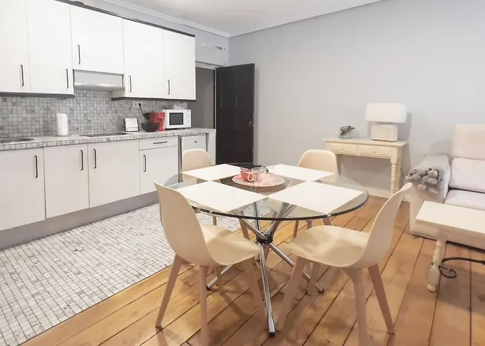 Apartment Santa Lucia *